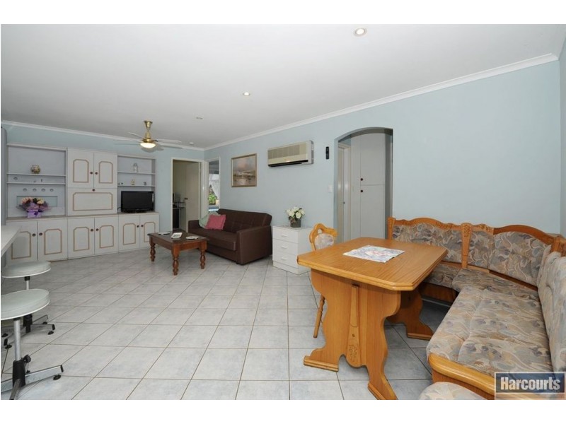 8 Prescott Court, Hallett Cove SA 5158