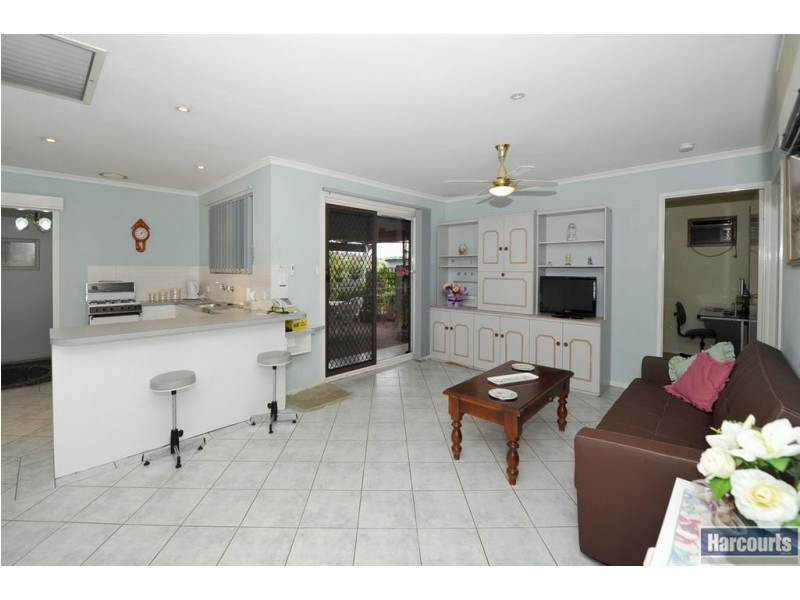 8 Prescott Court, Hallett Cove SA 5158