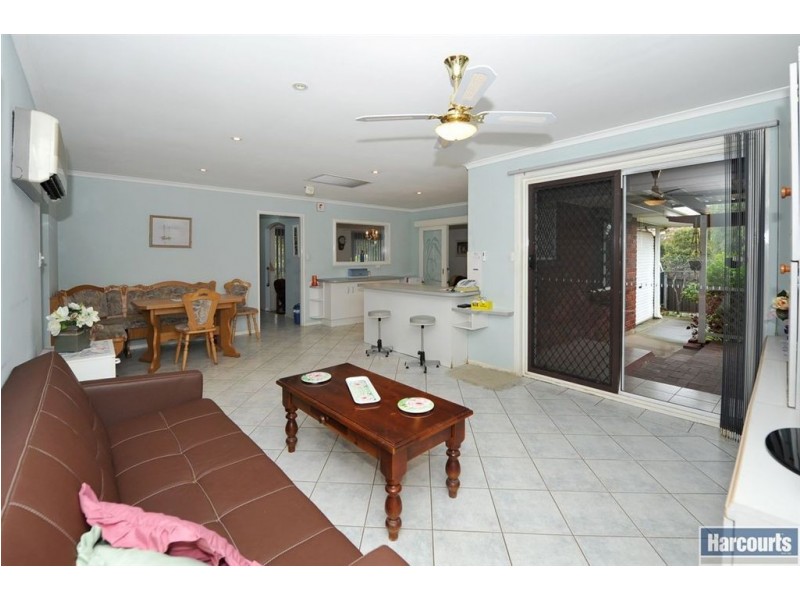 8 Prescott Court, Hallett Cove SA 5158