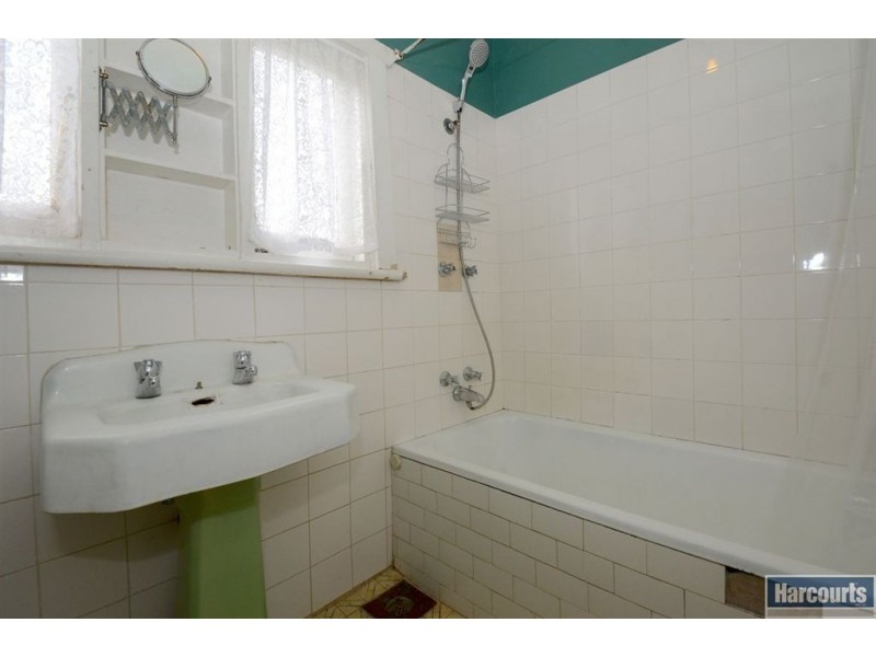 40 Torrens Street, Torrensville SA 5031