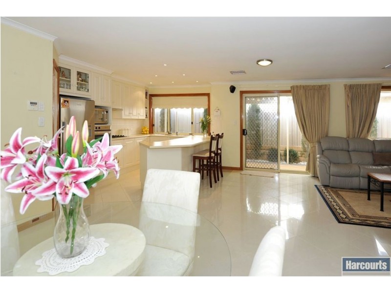6 Miners Court, Sheidow Park SA 5158