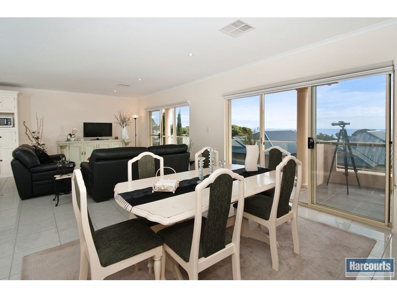 14 Manos Court, Seacliff Park SA 5049