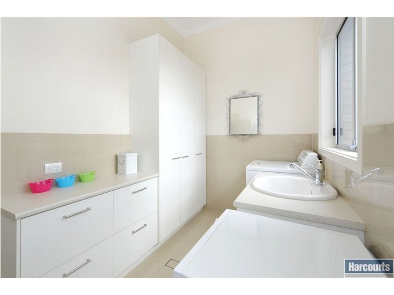 2A Yartoo Street, Hallett Cove SA 5158