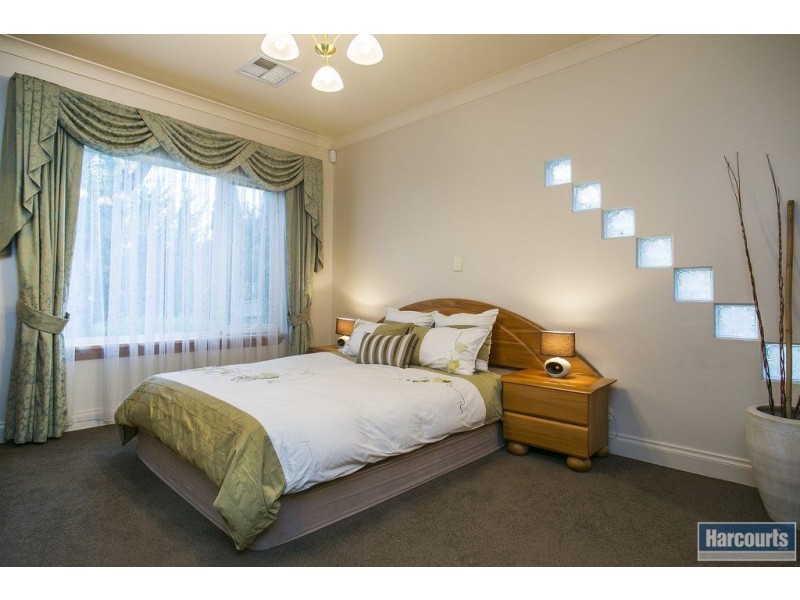 3 Seacombe Crescent, Seacombe Heights SA 5047