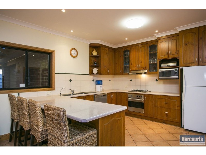 7 Sandpiper Terrace, Hallett Cove SA 5158