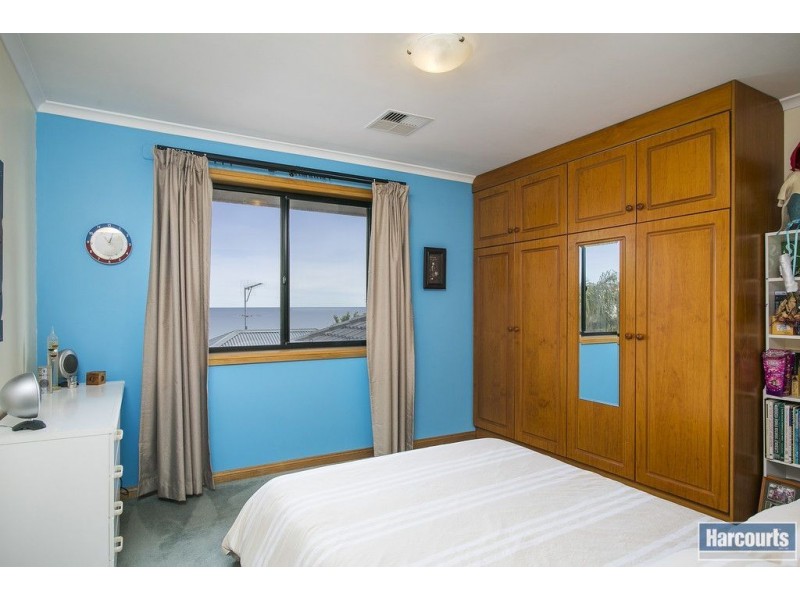 7 Sandpiper Terrace, Hallett Cove SA 5158