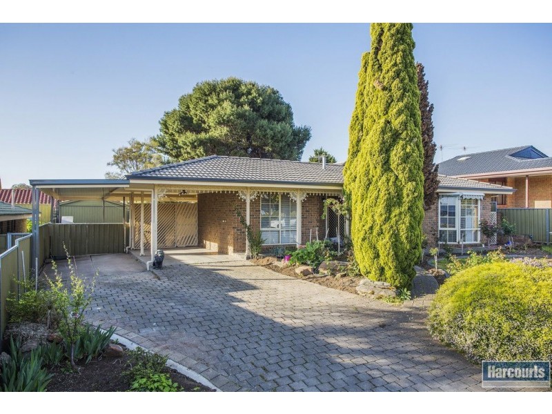 32 Barramundi Drive, Hallett Cove SA 5158