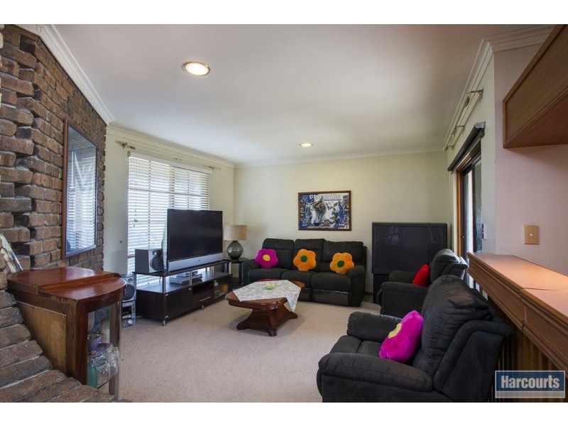 32 Barramundi Drive, Hallett Cove SA 5158