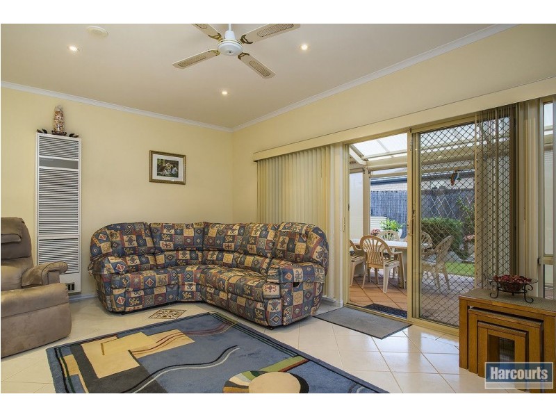 35 Freebairn Drive, Hallett Cove SA 5158