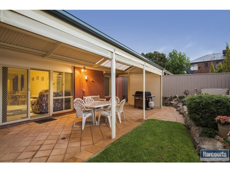 35 Freebairn Drive, Hallett Cove SA 5158