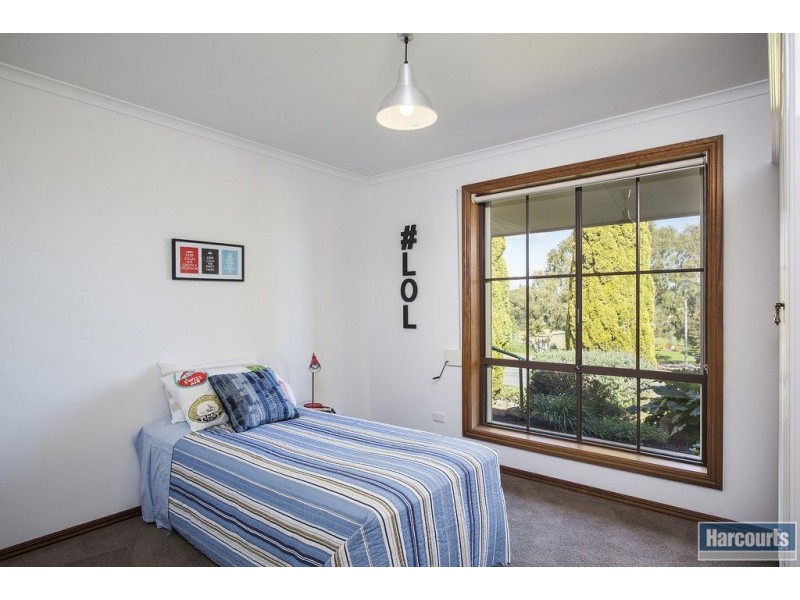 15 Woodcroft Drive, Morphett Vale SA 5162