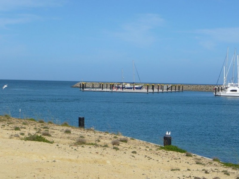 35 Marina Drive, Port Vincent SA 5581