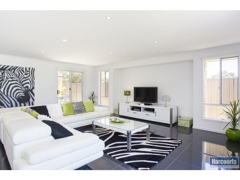 11A Hui-Hui Drive, Happy Valley SA 5159