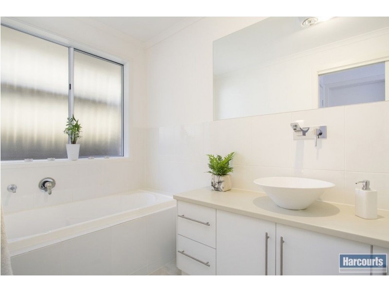 11A Hui-Hui Drive, Happy Valley SA 5159