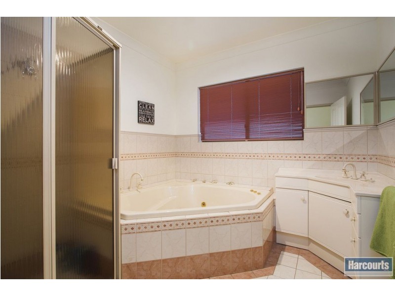 39 French Crescent, Trott Park SA 5158
