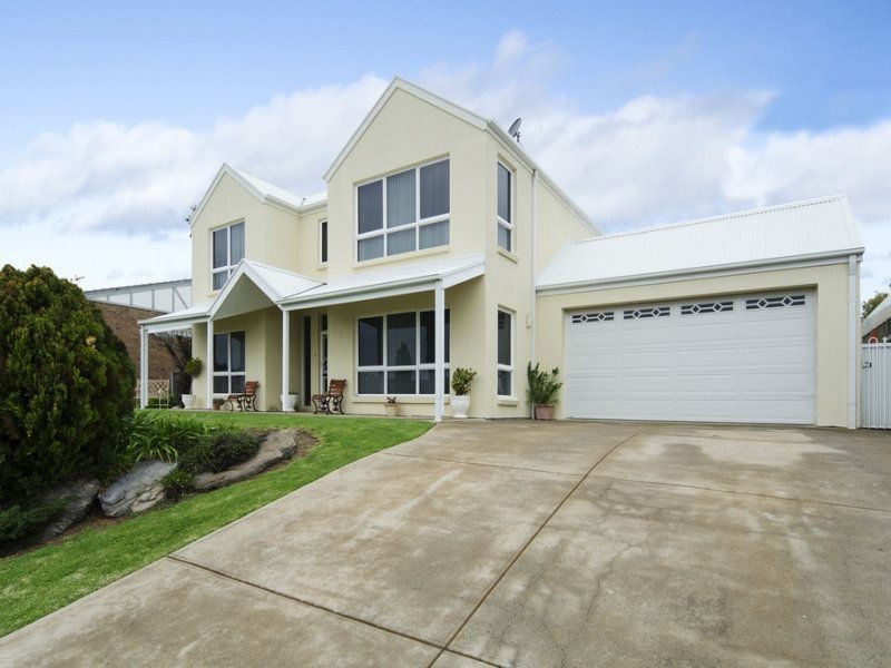 3 Admella Court, Hallett Cove SA 5158