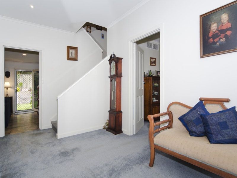 3 Admella Court, Hallett Cove SA 5158