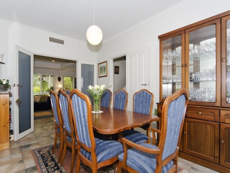 3 Admella Court, Hallett Cove SA 5158