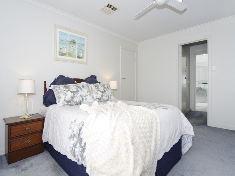 3 Admella Court, Hallett Cove SA 5158