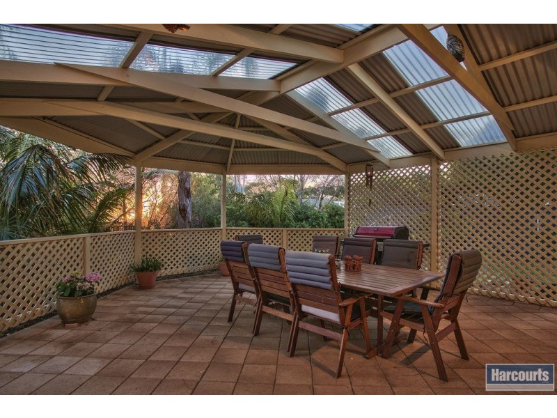 6 Lucretia Way, Hallett Cove SA 5158