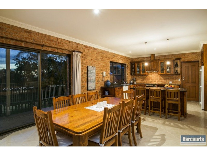 6 Lucretia Way, Hallett Cove SA 5158