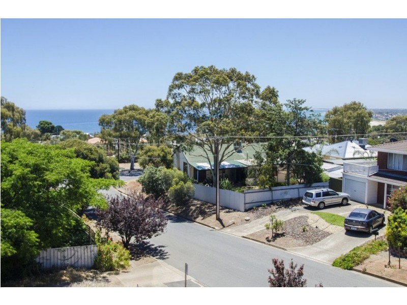 52 Angas Crescent, Marino SA 5049