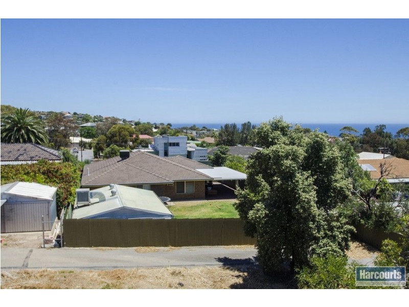 52 Angas Crescent, Marino SA 5049