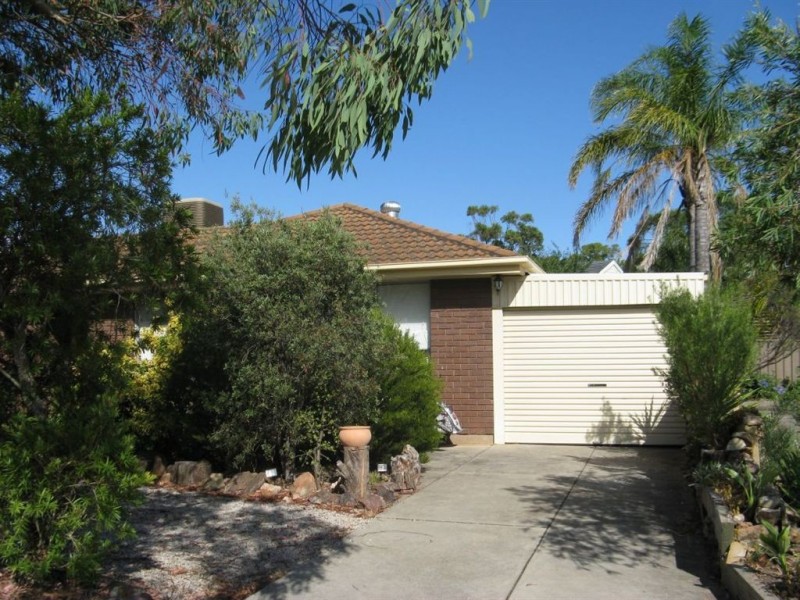 26 Whiteley Drive, Trott Park SA 5158