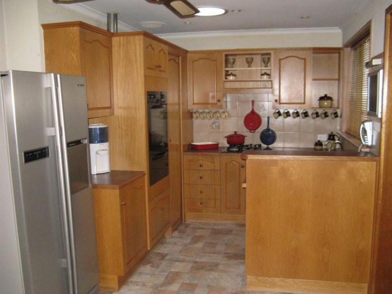 26 Whiteley Drive, Trott Park SA 5158