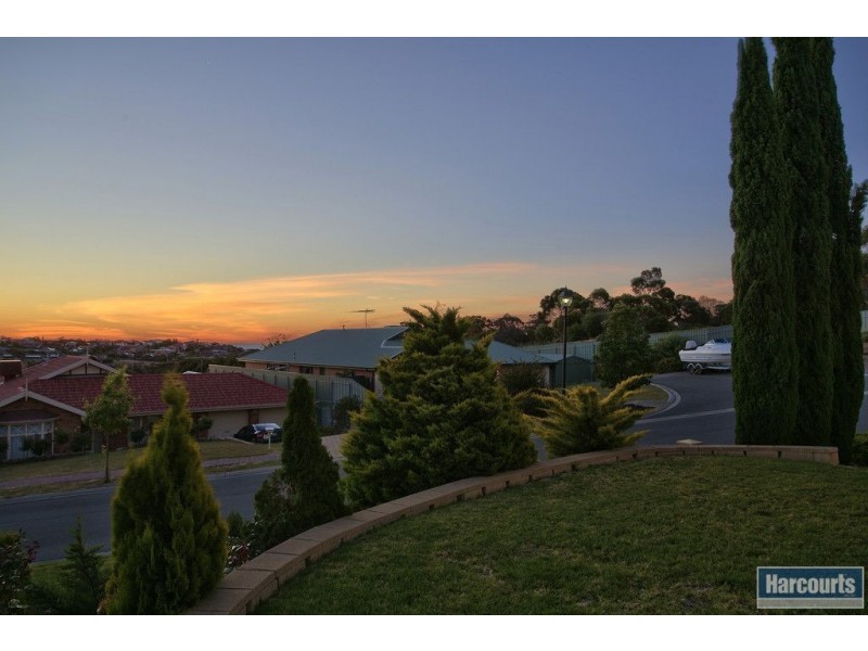 12 Phillip Court, Hallett Cove SA 5158