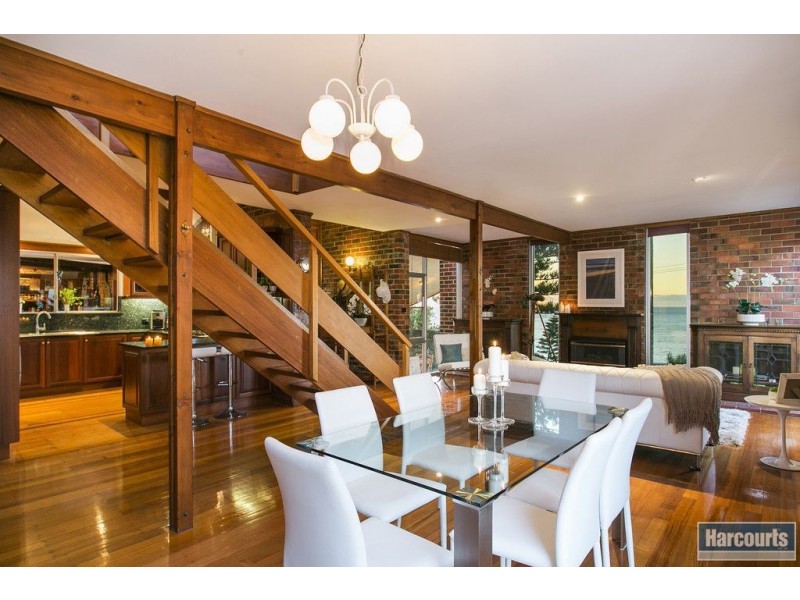 4 Marine Parade, Marino SA 5049