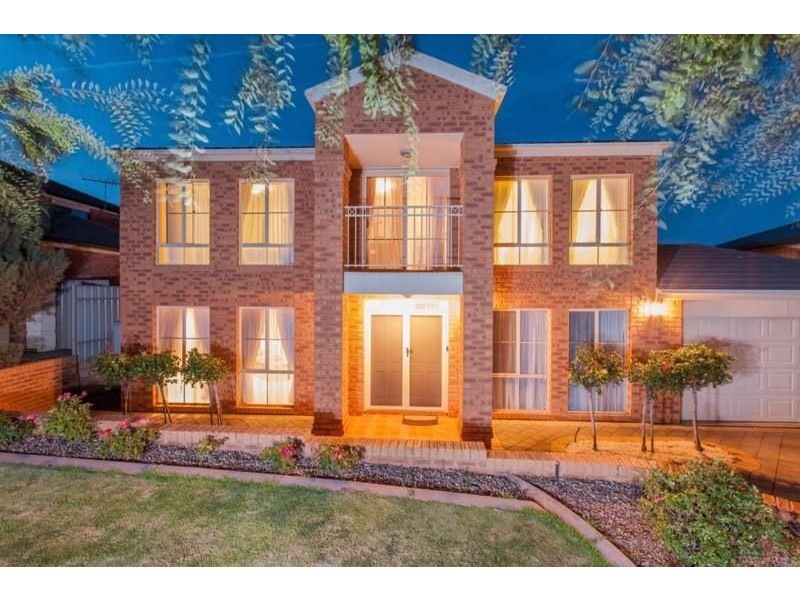 20 Ingleton Drive, Hallett Cove SA 5158