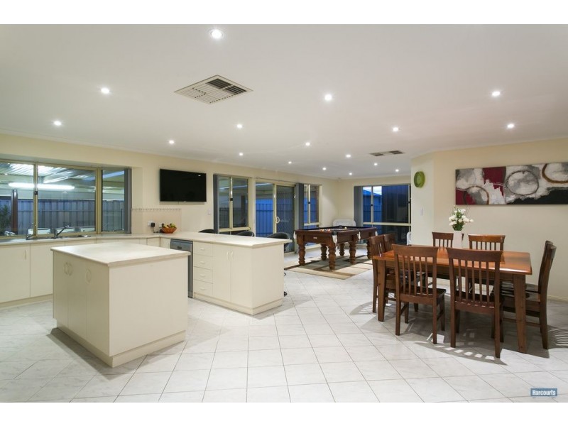 8 Robinson Street, Sheidow Park SA 5158