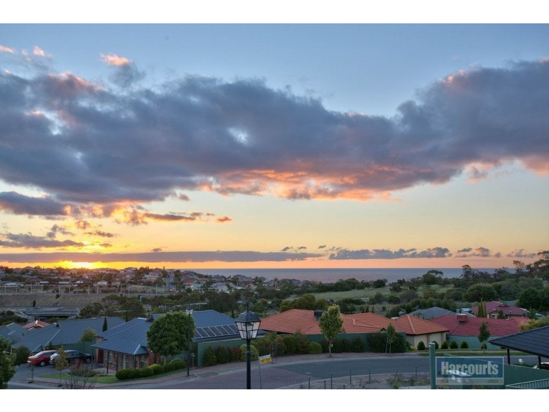 38 Elizabeth Crescent, Hallett Cove SA 5158