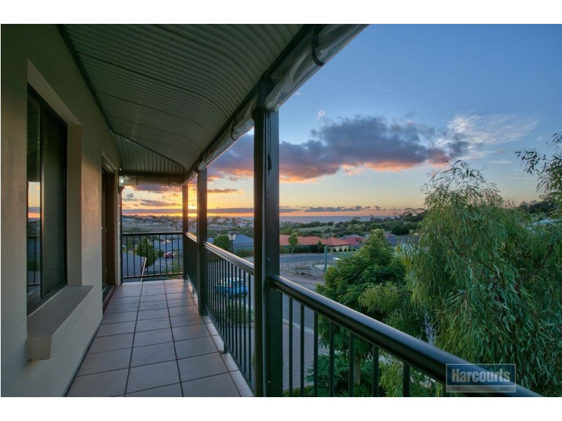38 Elizabeth Crescent, Hallett Cove SA 5158