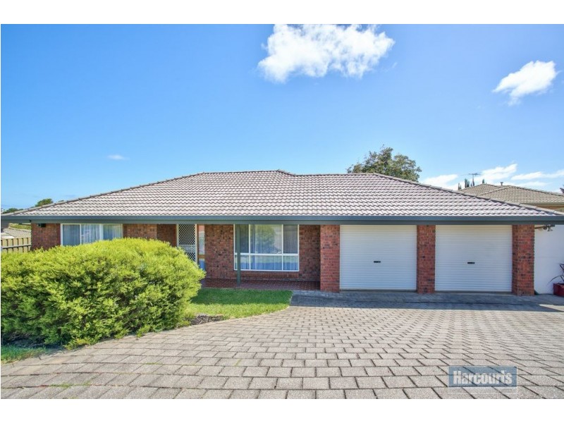5 Alfonso Drive, Hallett Cove SA 5158