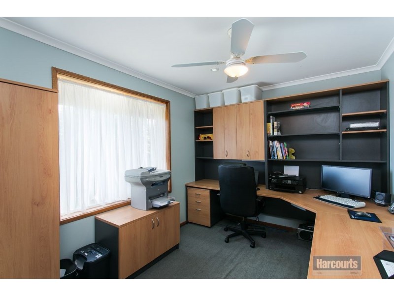 5 Alfonso Drive, Hallett Cove SA 5158