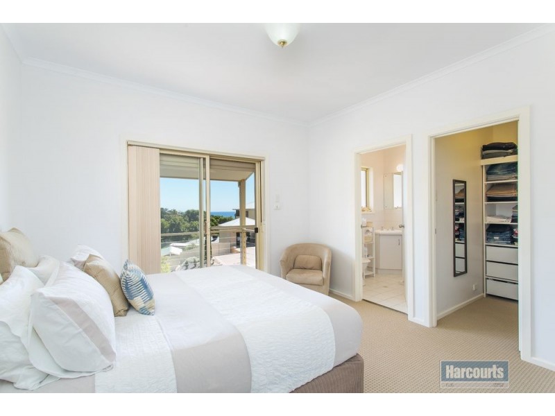 18 Gannet Court, Hallett Cove SA 5158
