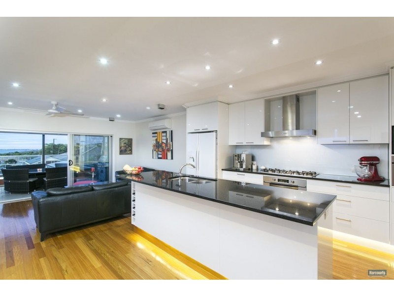 2A Yartoo Street, Hallett Cove SA 5158