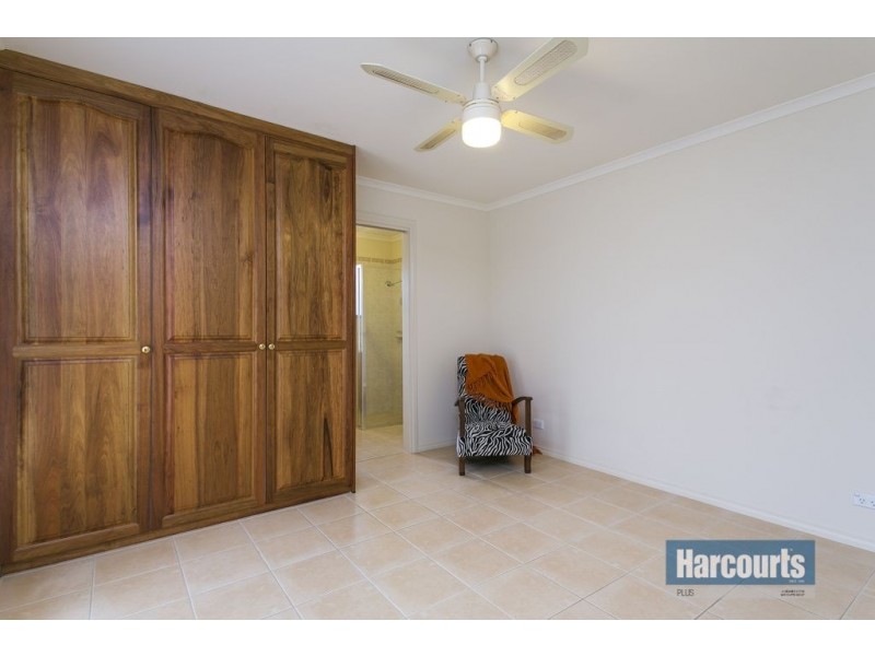 11 Scarborough Terrace, Dover Gardens SA 5048