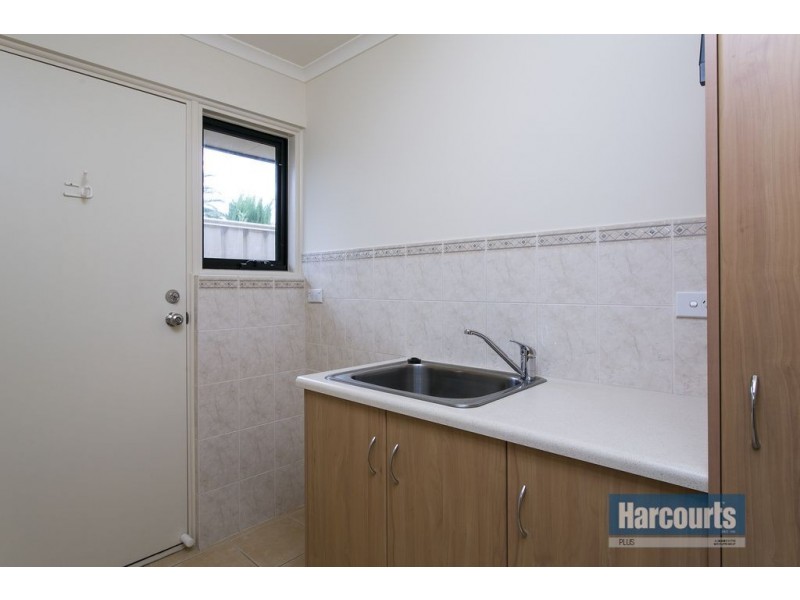 11 Scarborough Terrace, Dover Gardens SA 5048