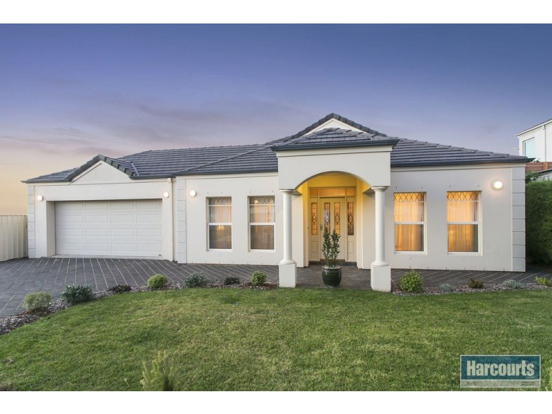 16 Balboa Drive, Hallett Cove SA 5158