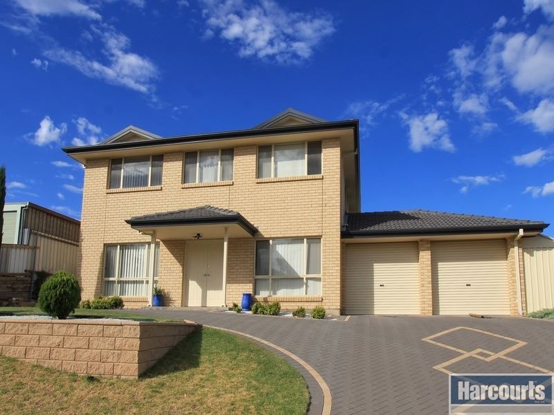 11 Fairhill Street, Hallett Cove SA 5158