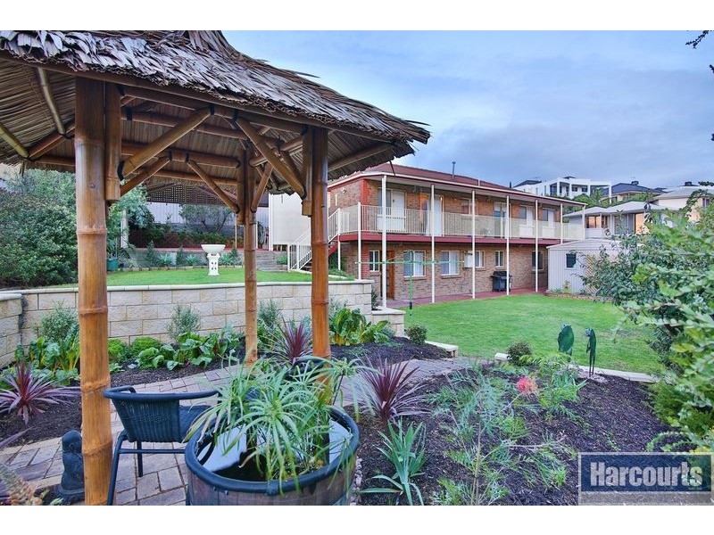 5 Gannet Court, Hallett Cove SA 5158