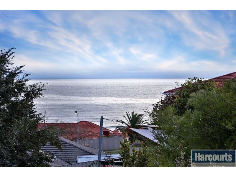 5 Gannet Court, Hallett Cove SA 5158