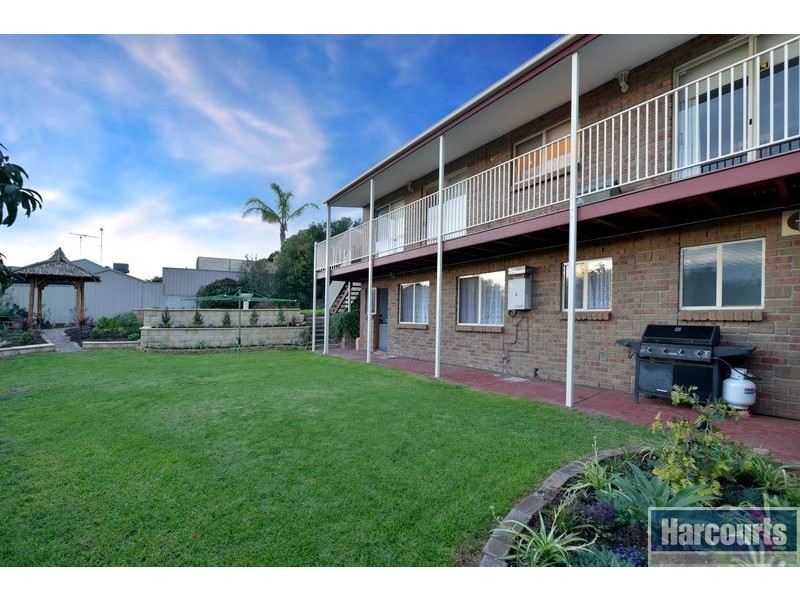 5 Gannet Court, Hallett Cove SA 5158
