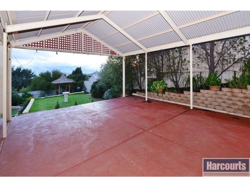 5 Gannet Court, Hallett Cove SA 5158