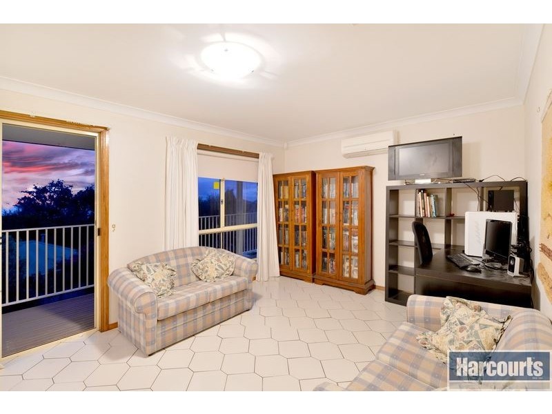 5 Gannet Court, Hallett Cove SA 5158