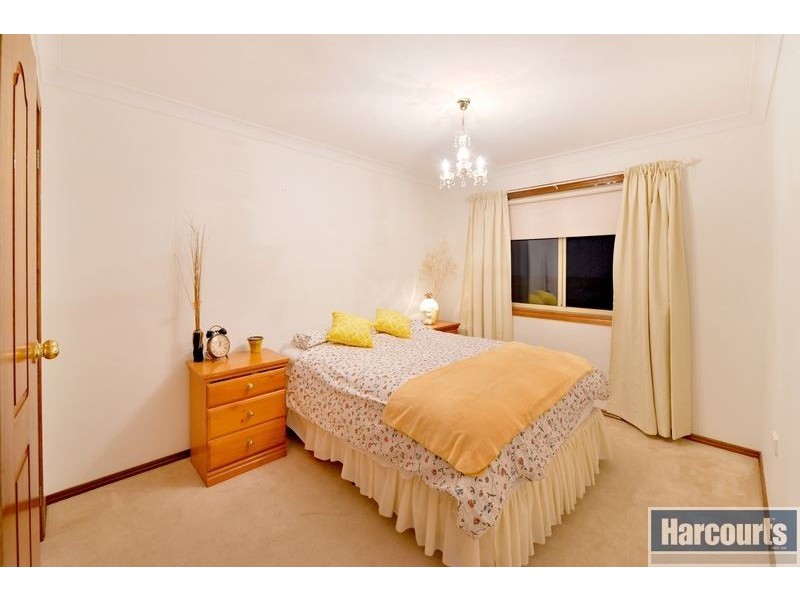 5 Gannet Court, Hallett Cove SA 5158