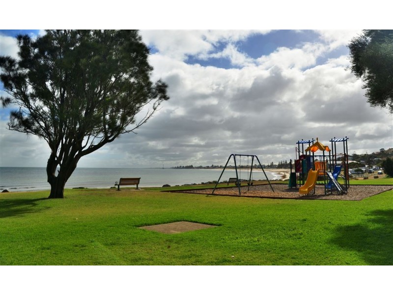 17B Forrest Avenue, Kingston Park SA 5049